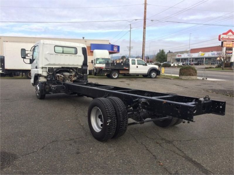 2008 MITSUBISHI FUSO FE180 2027983006