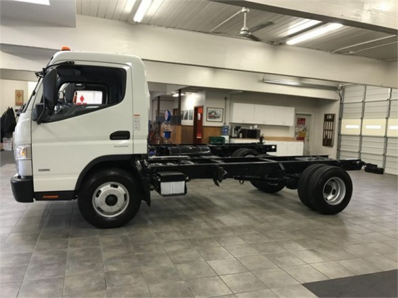 2017 MITSUBISHI FUSO CANTER FE130 4039912915