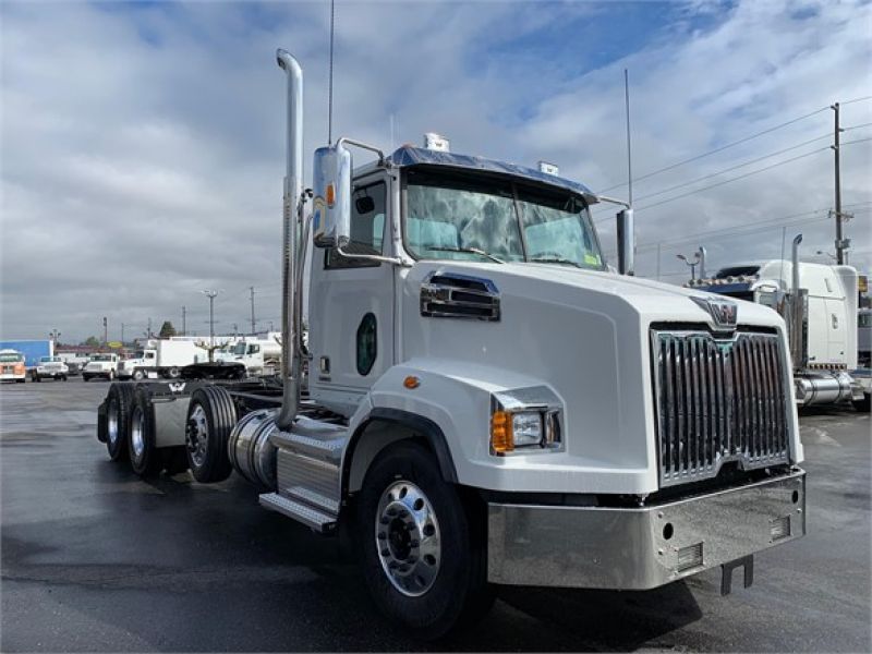 2020 WESTERN STAR 4700SB 4211713397