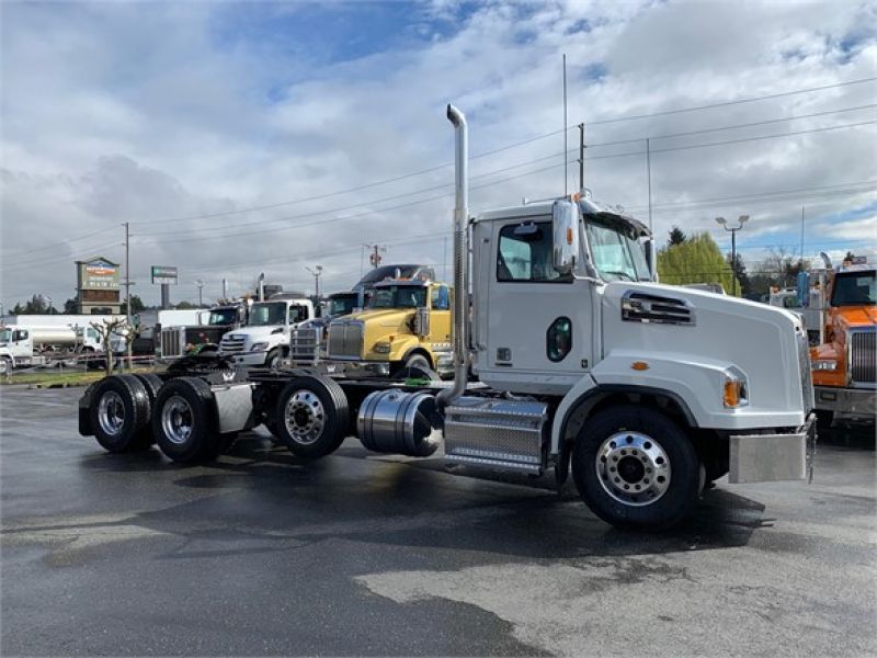 2020 WESTERN STAR 4700SB 4211713447