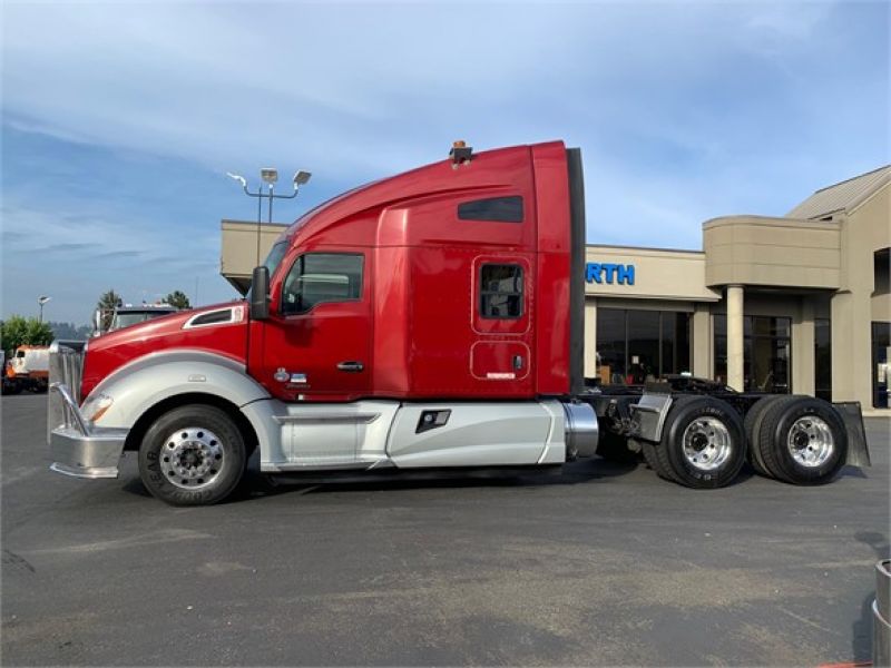 2015 KENWORTH T680 - The Truck Shop Dealer Auburn