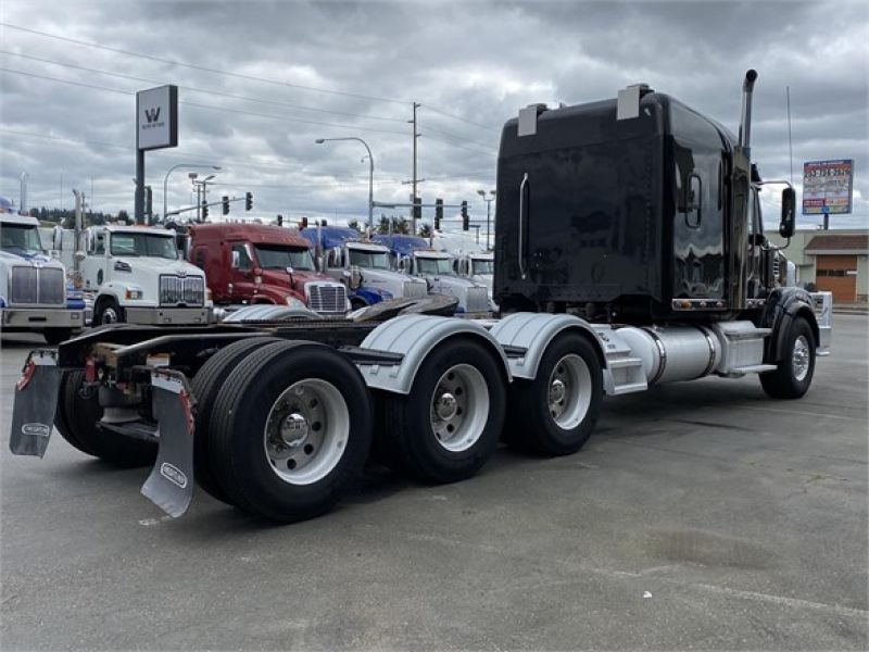 2016 FREIGHTLINER 122SD 6030721737