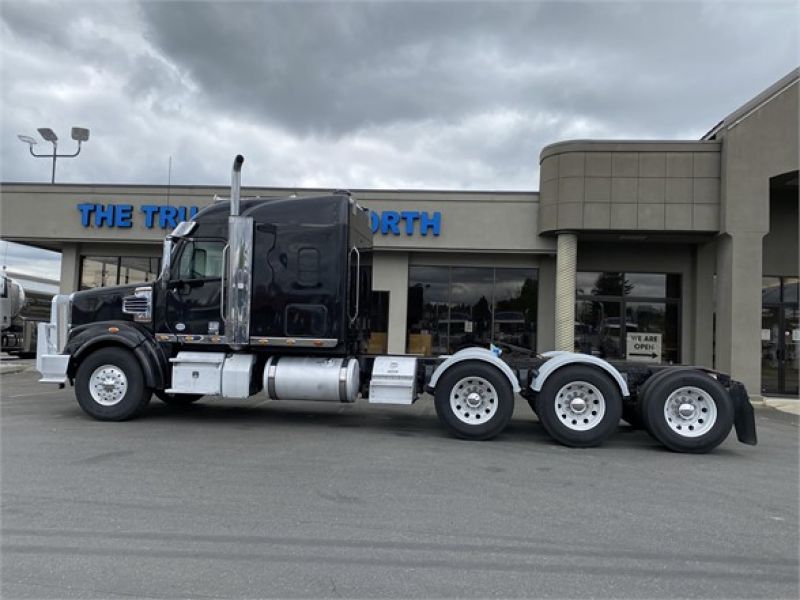 2016 FREIGHTLINER 122SD 6030721769