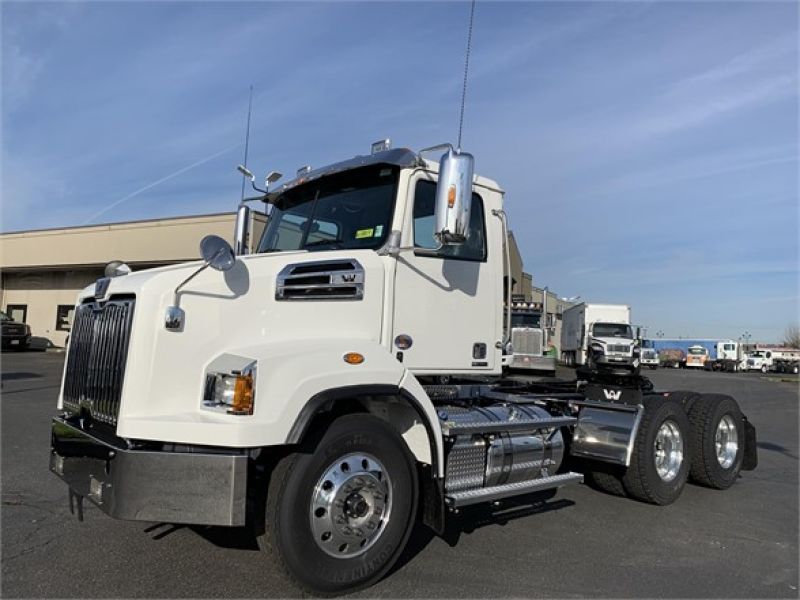 2019 WESTERN STAR 4700SB 6031164075