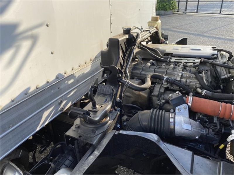 2015 MITSUBISHI FUSO FE160 6096755253