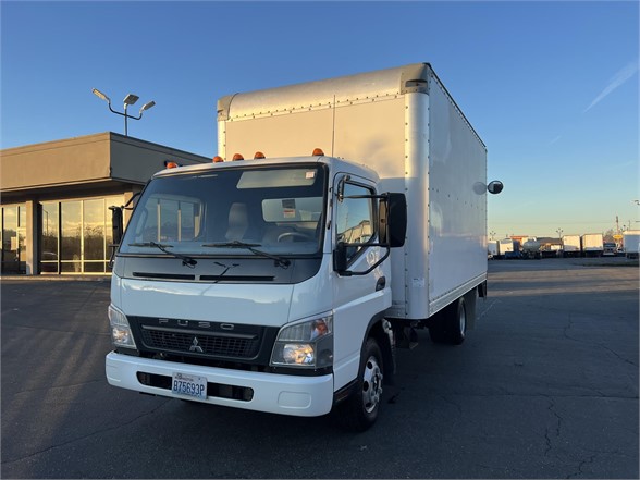 2010 MITSUBISHI FUSO FE84D 8009051956