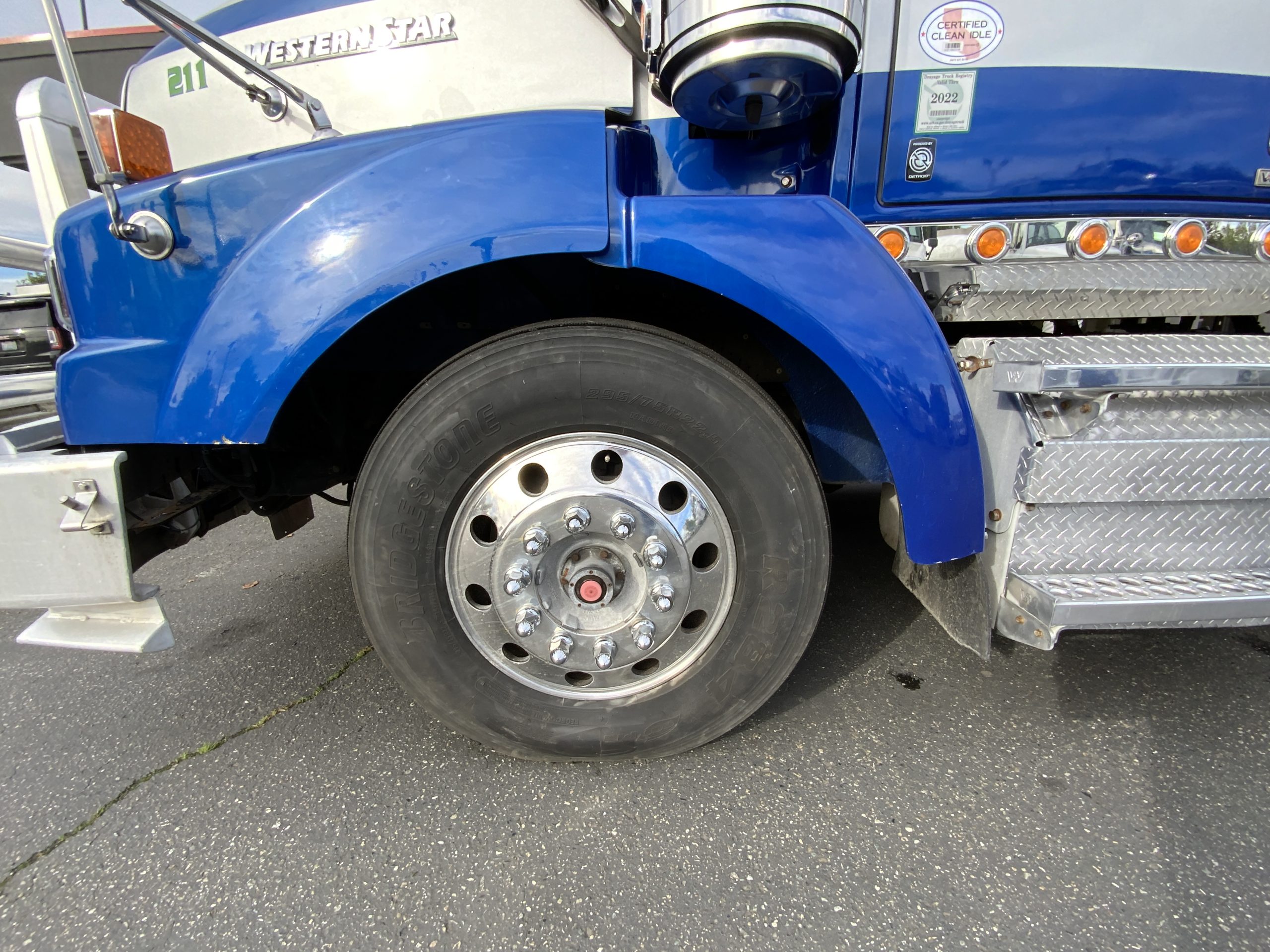 2020 WESTERN STAR 4900 IMG_3365-1-scaled