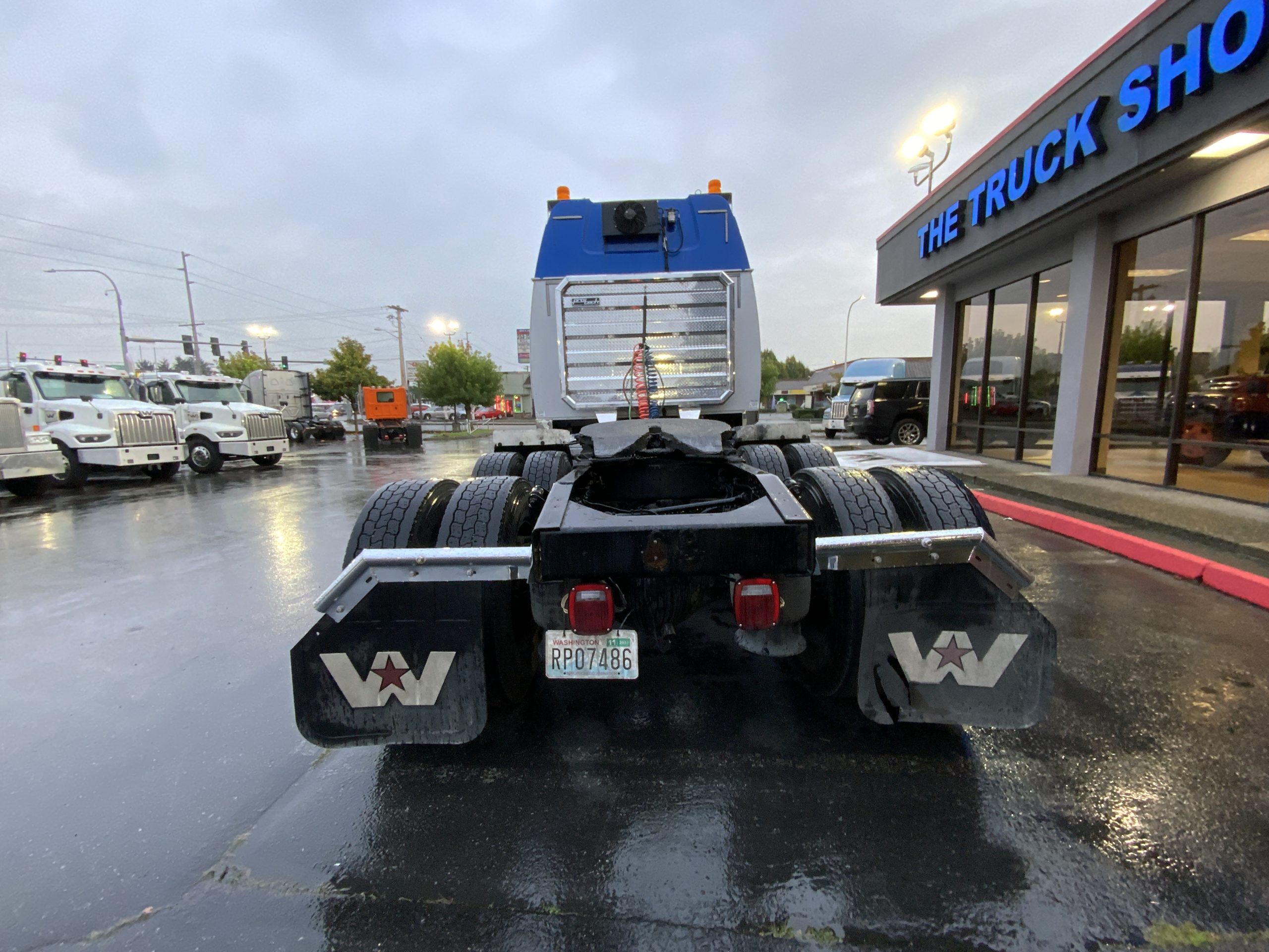 2020 WESTERN STAR 4900 IMG_3421-1-scaled