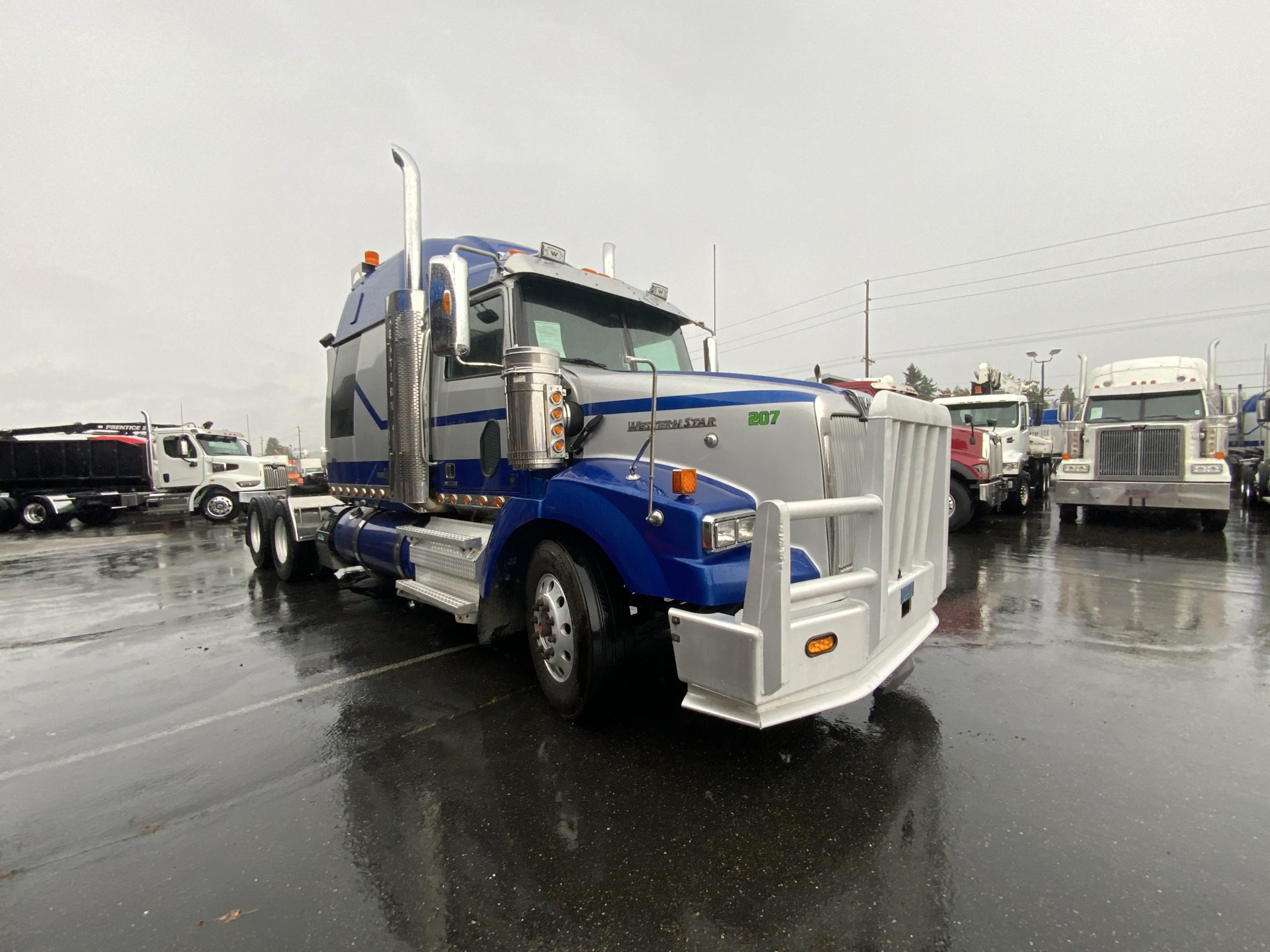 2020 WESTERN STAR 4900 IMG_3563-1-scaled