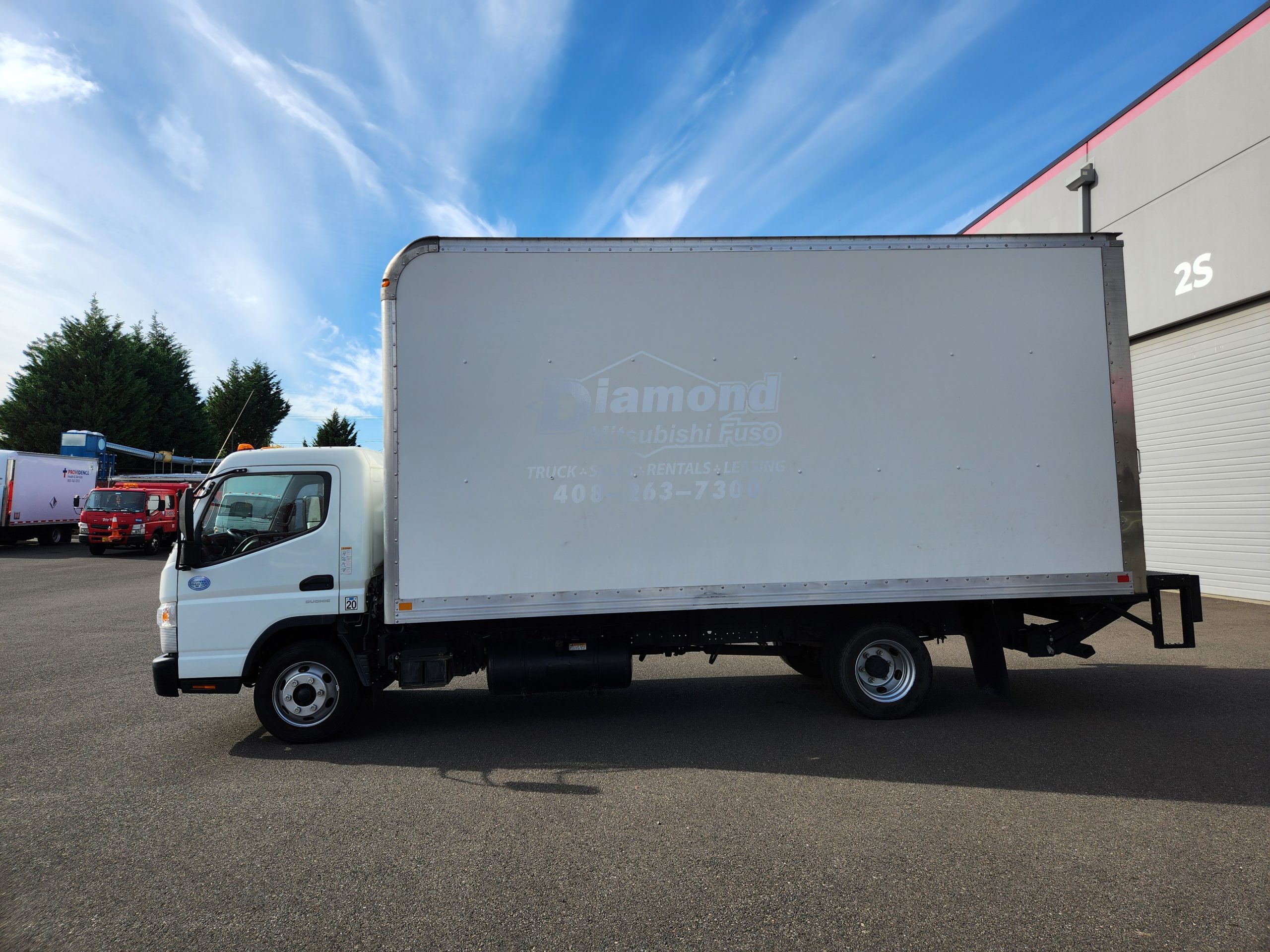 2018 MITSUBISHI FUSO FE180 1000002334-scaled