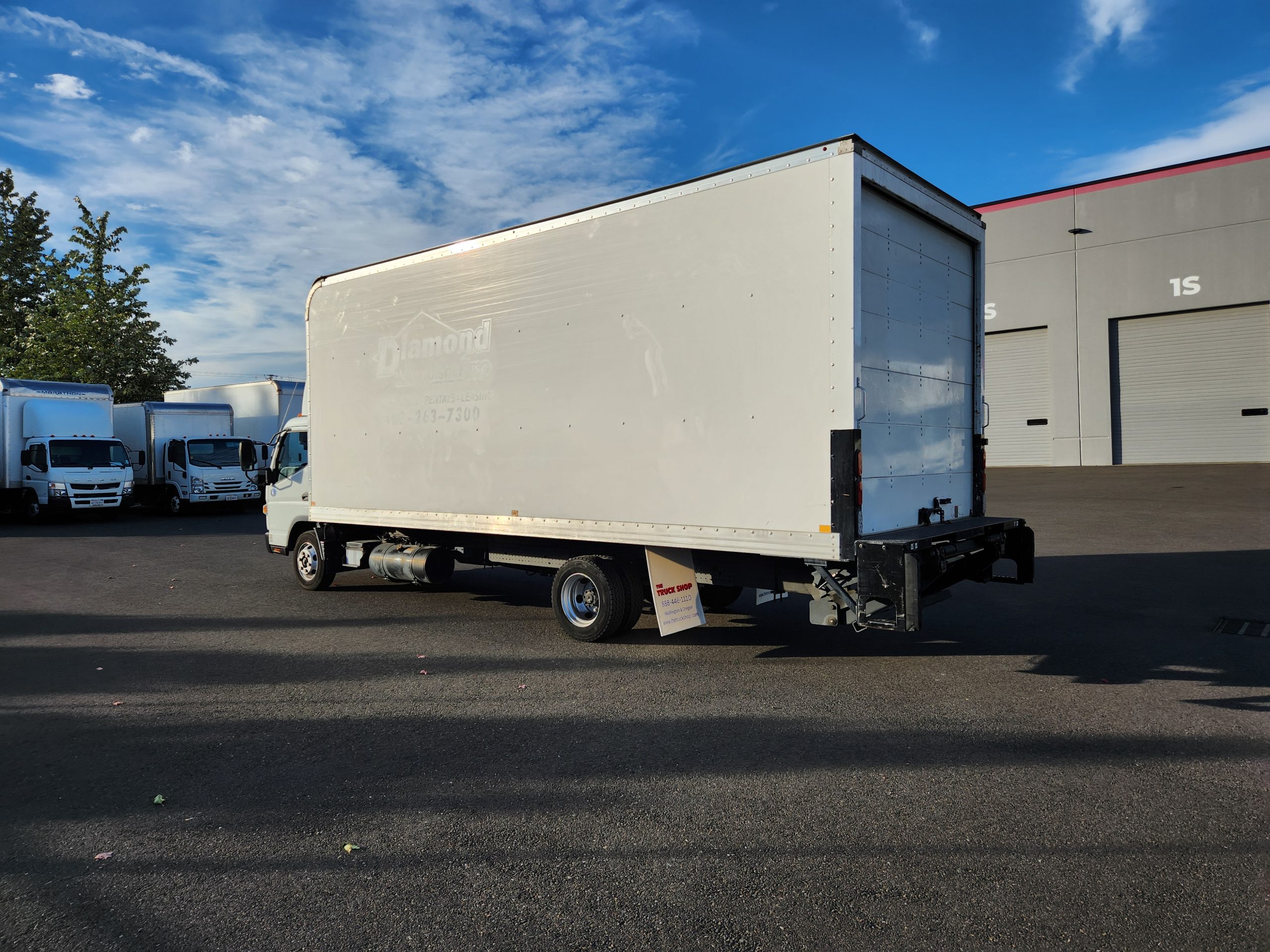 2017 MITSUBISHI FUSO FE180 1000002458-scaled