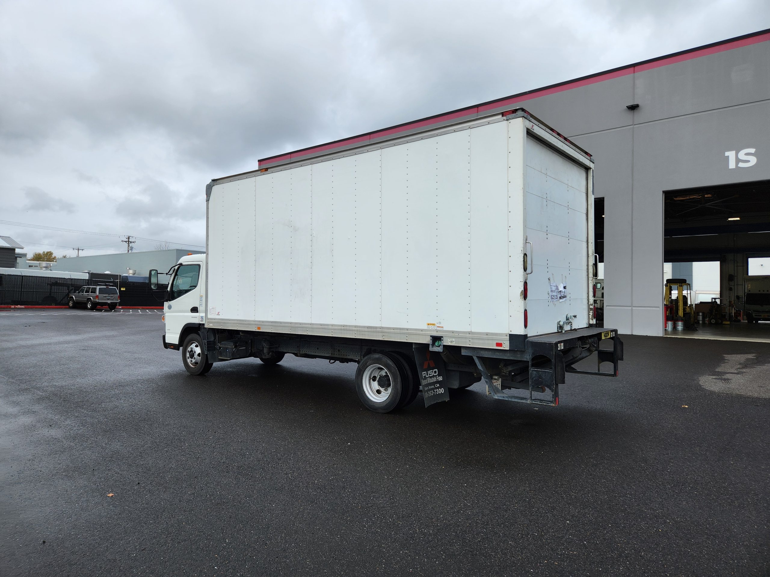 2017 MITSUBISHI FUSO FE180 20241028_113410-scaled