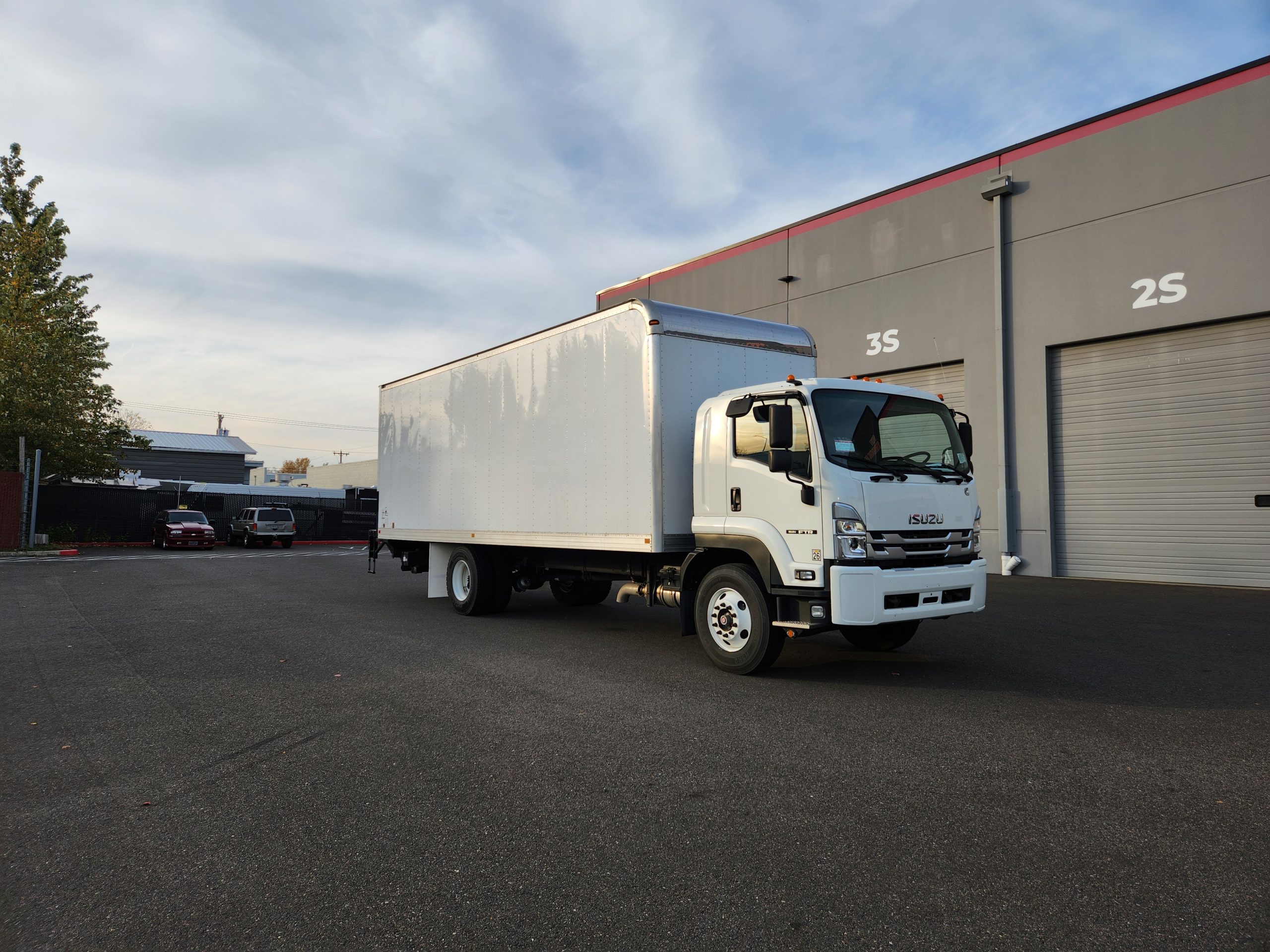 2023 ISUZU FTR 20241108_151843-scaled