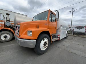 1997 FREIGHTLINER FL80 IMG_5208-150x150