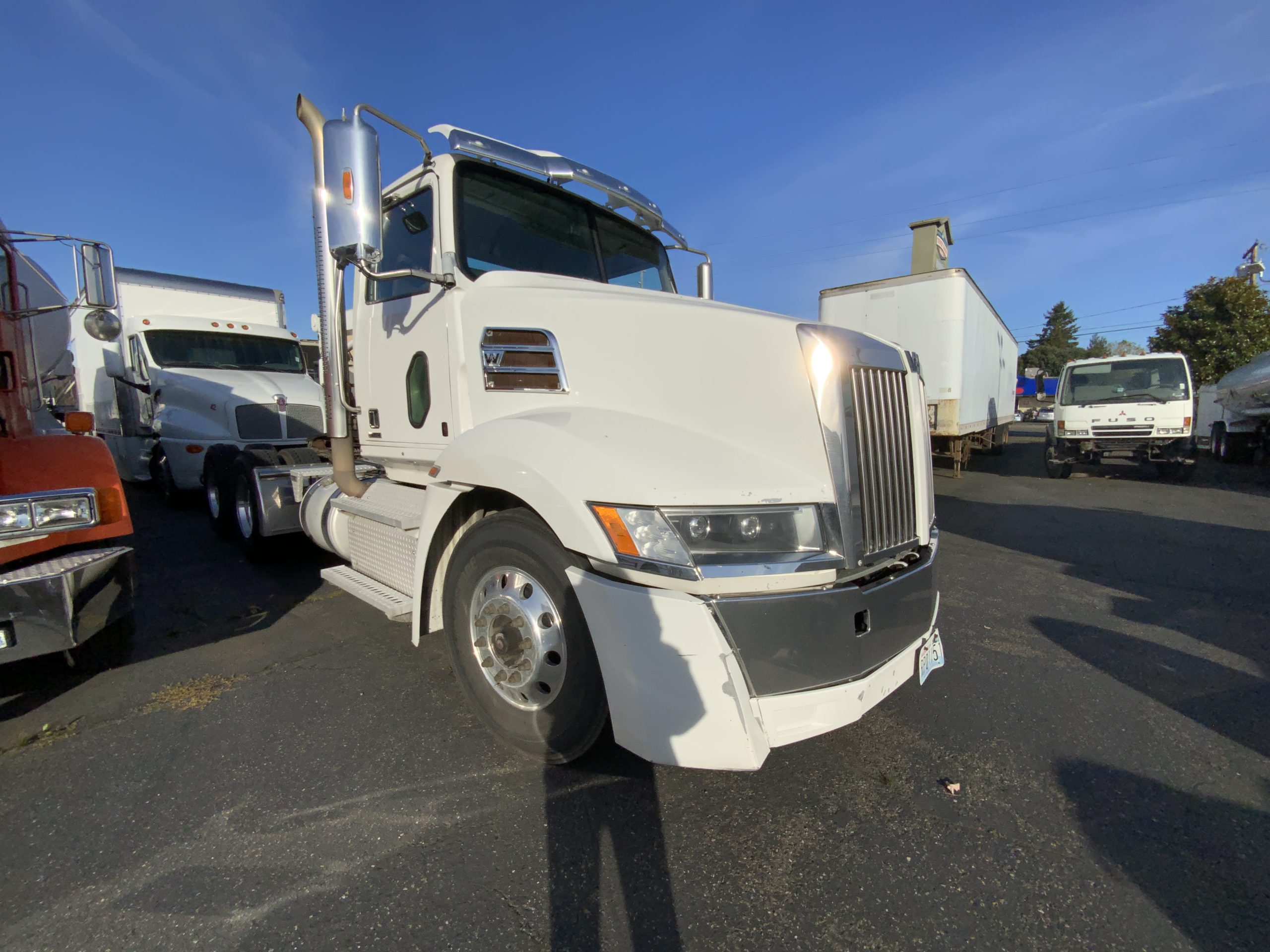 2019 WESTERN STAR 5700XE IMG_6481-scaled