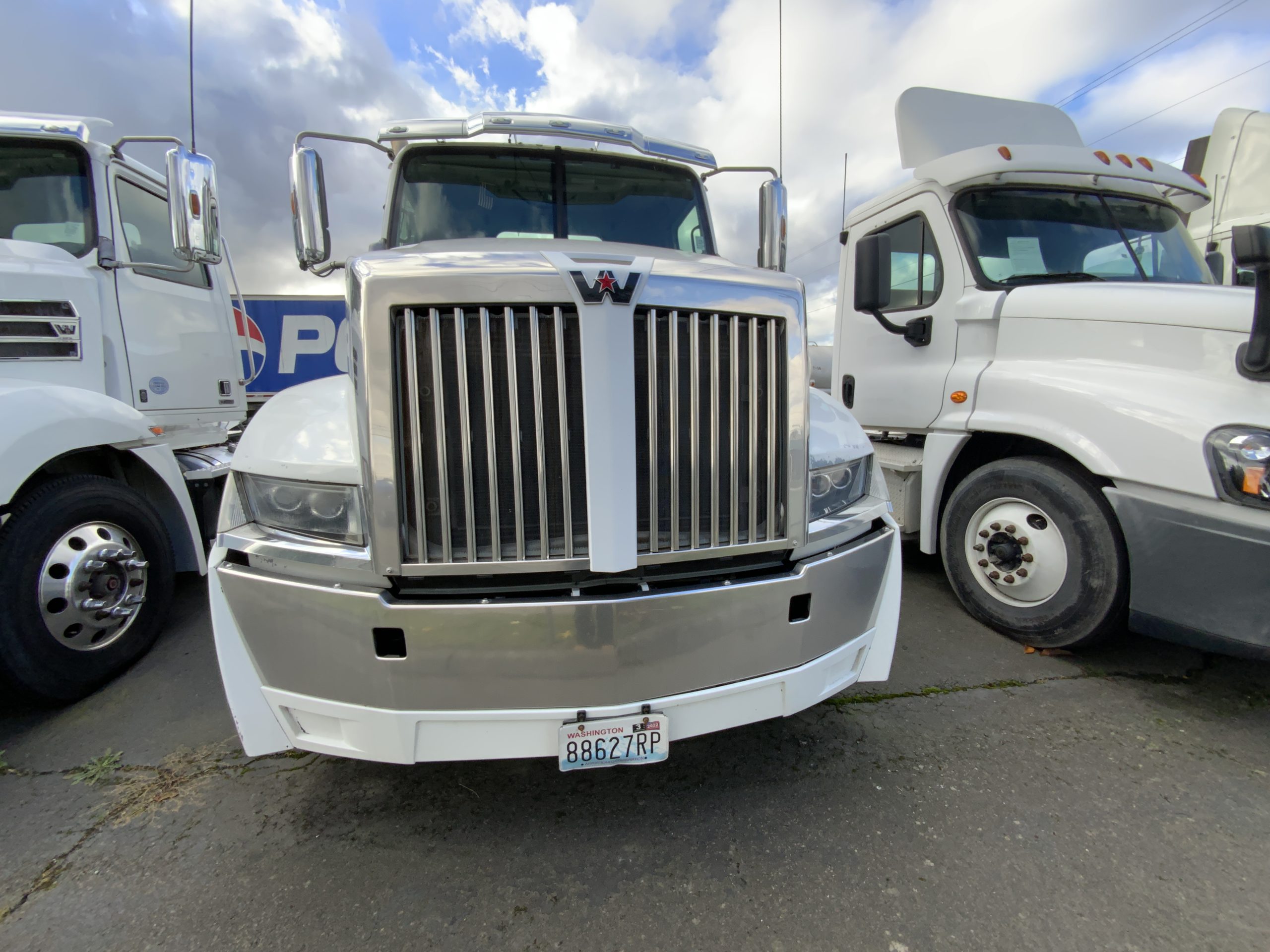 2019 WESTERN STAR 5700XE IMG_6689-1-scaled