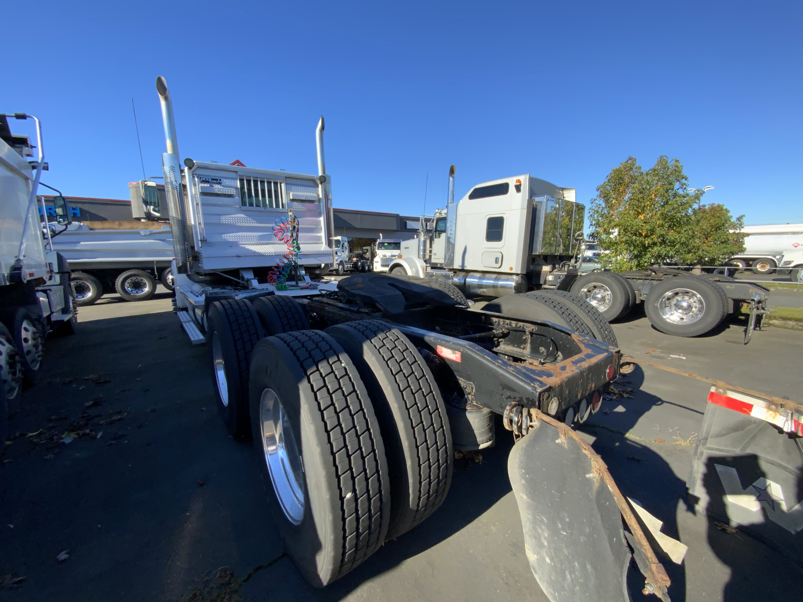 2016 WESTERN STAR 4900 IMG_6747-1-scaled