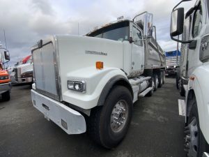 2017 WESTERN STAR 4900 IMG_6817-150x150