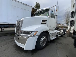 2019 WESTERN STAR 5700XE IMG_6948-150x150