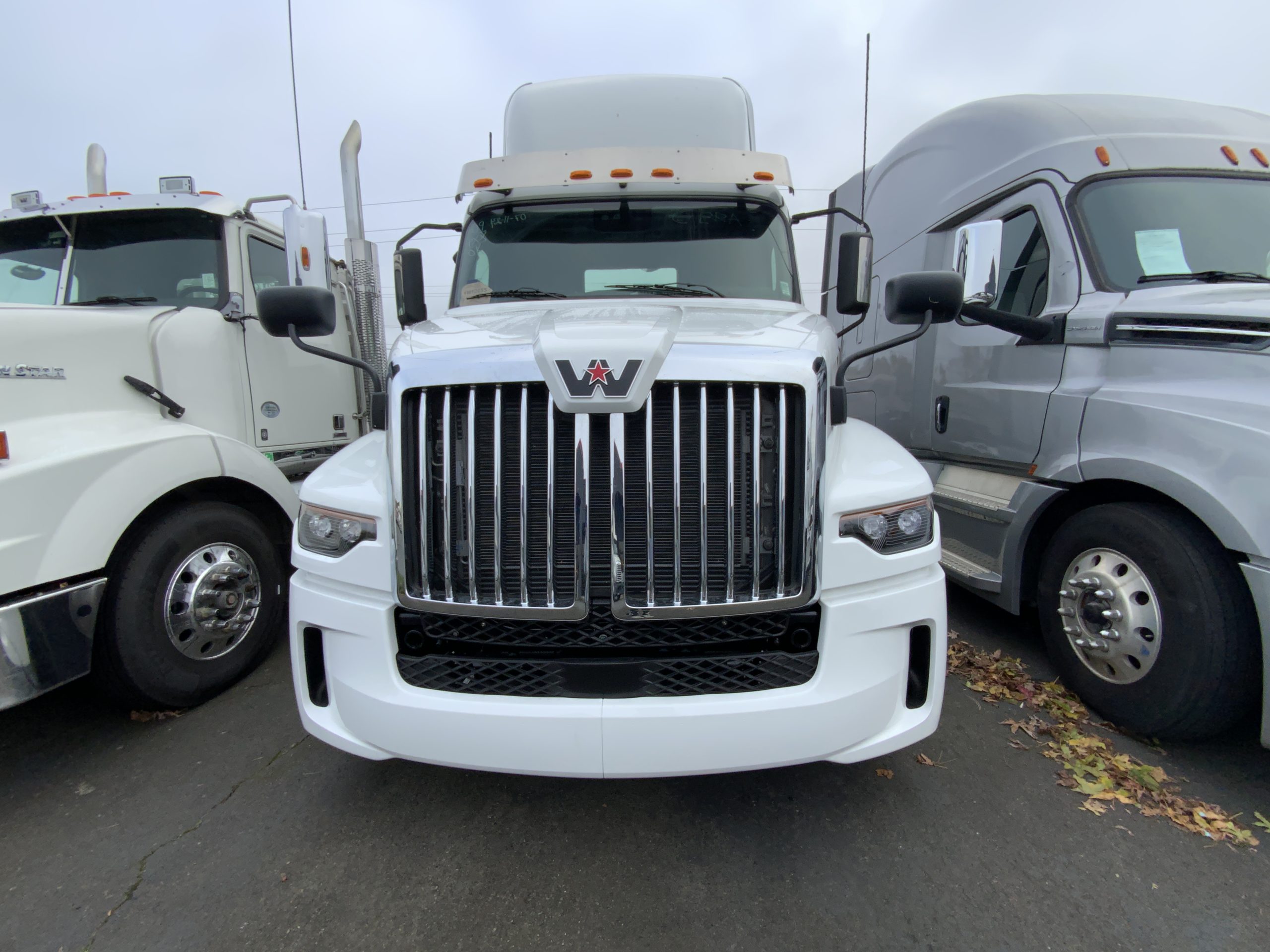 2025 WESTERN STAR 57X IMG_7046-scaled