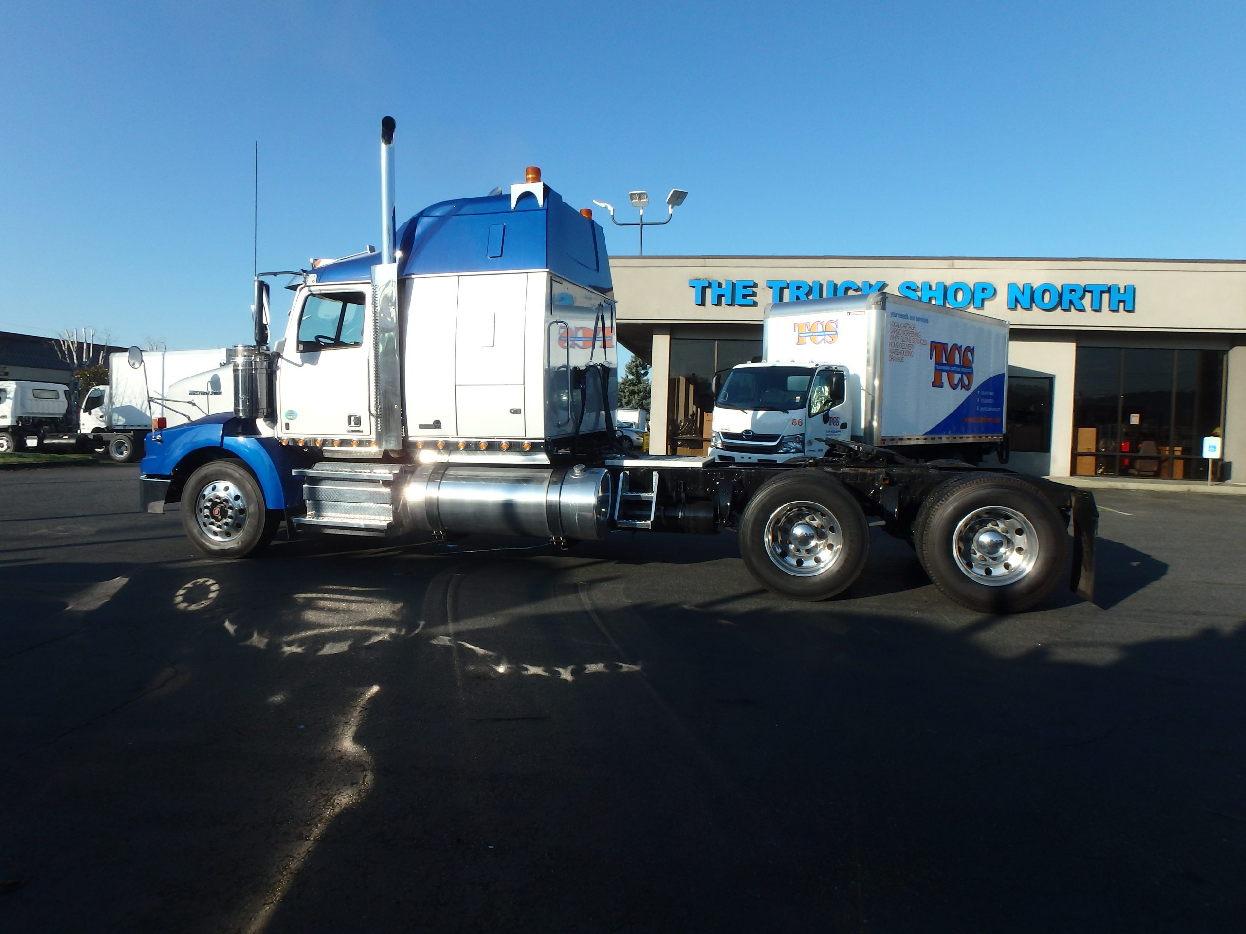 2016 WESTERN STAR 4900 P1010331-scaled