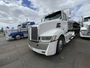 2017 WESTERN STAR 5700XE IMG_5261-150x150