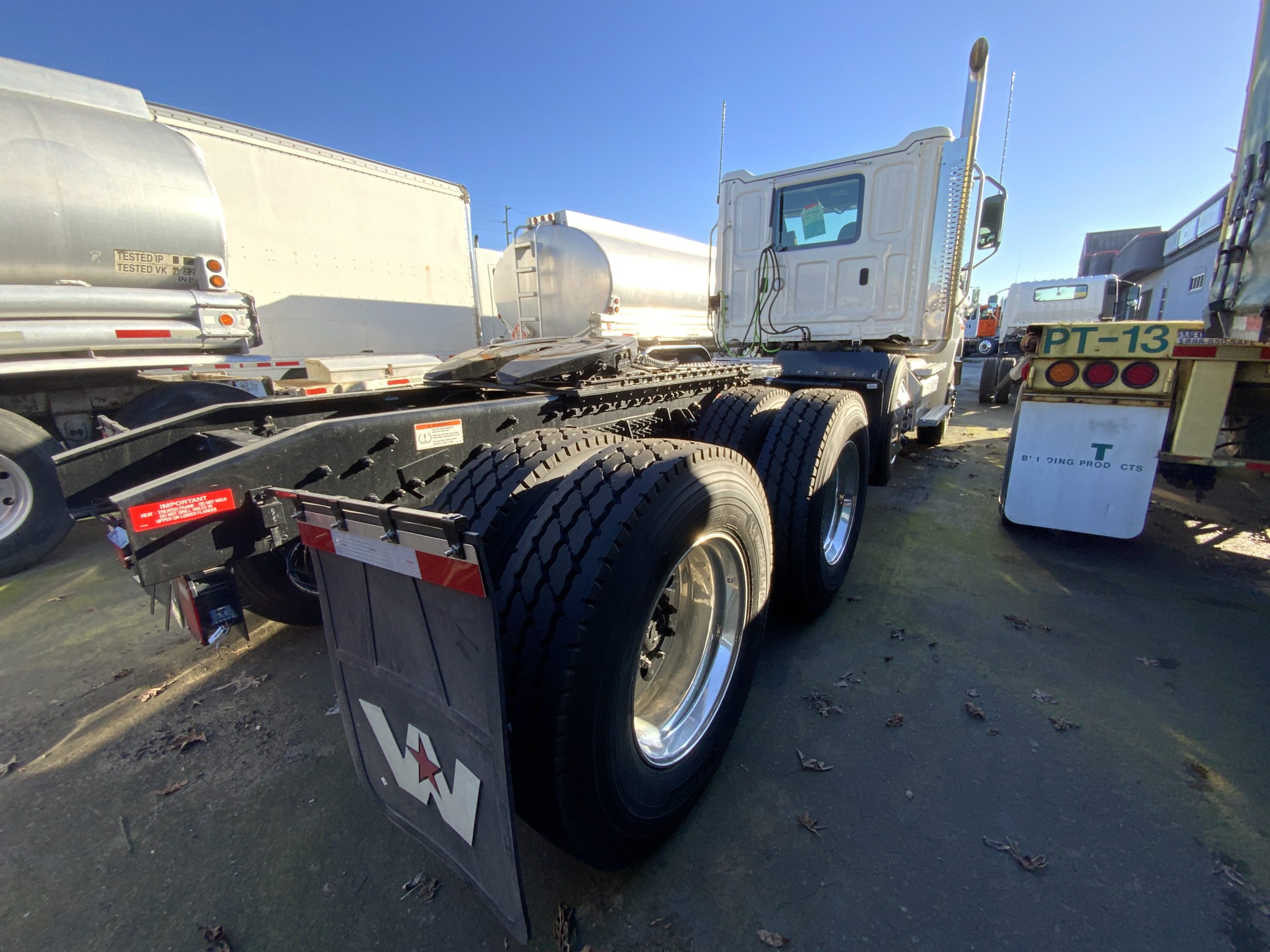 2025 WESTERN STAR 47X IMG_7338-scaled