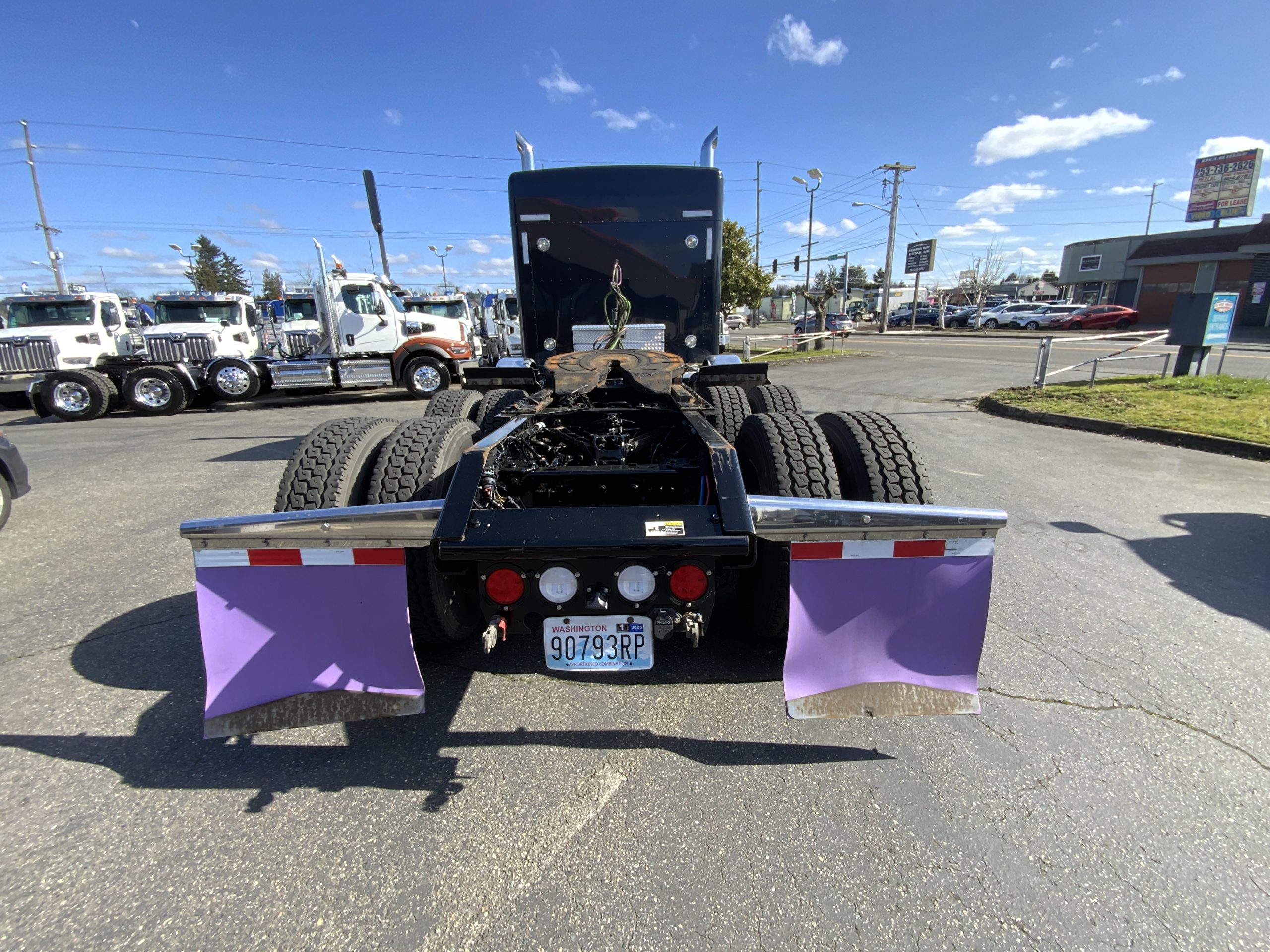 2022 KENWORTH W900 IMG_7779-scaled